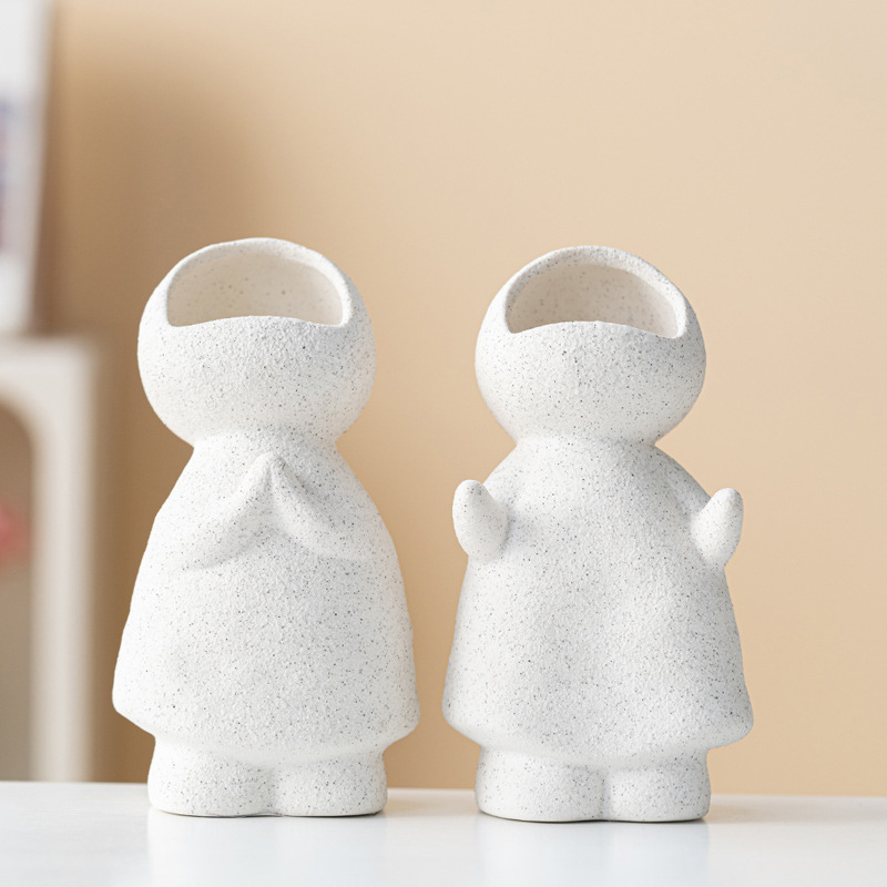 Cute little man looking up at candlestick modern simple ceramic vase high-end home decoration ornaments - Image 2