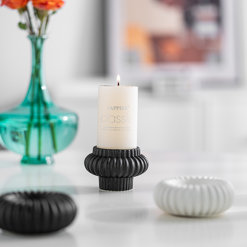 European style simple romantic candlelight dinner ceramic candle holder ribbed candlestick decoration home decoration - Image 3