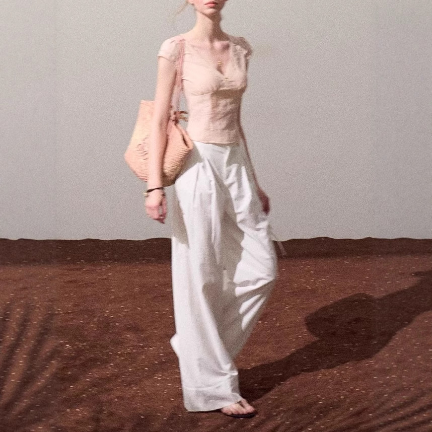 / "Fragrant Breathing" Laiser double-layer lace collar strap versatile age-reducing top - Image 4