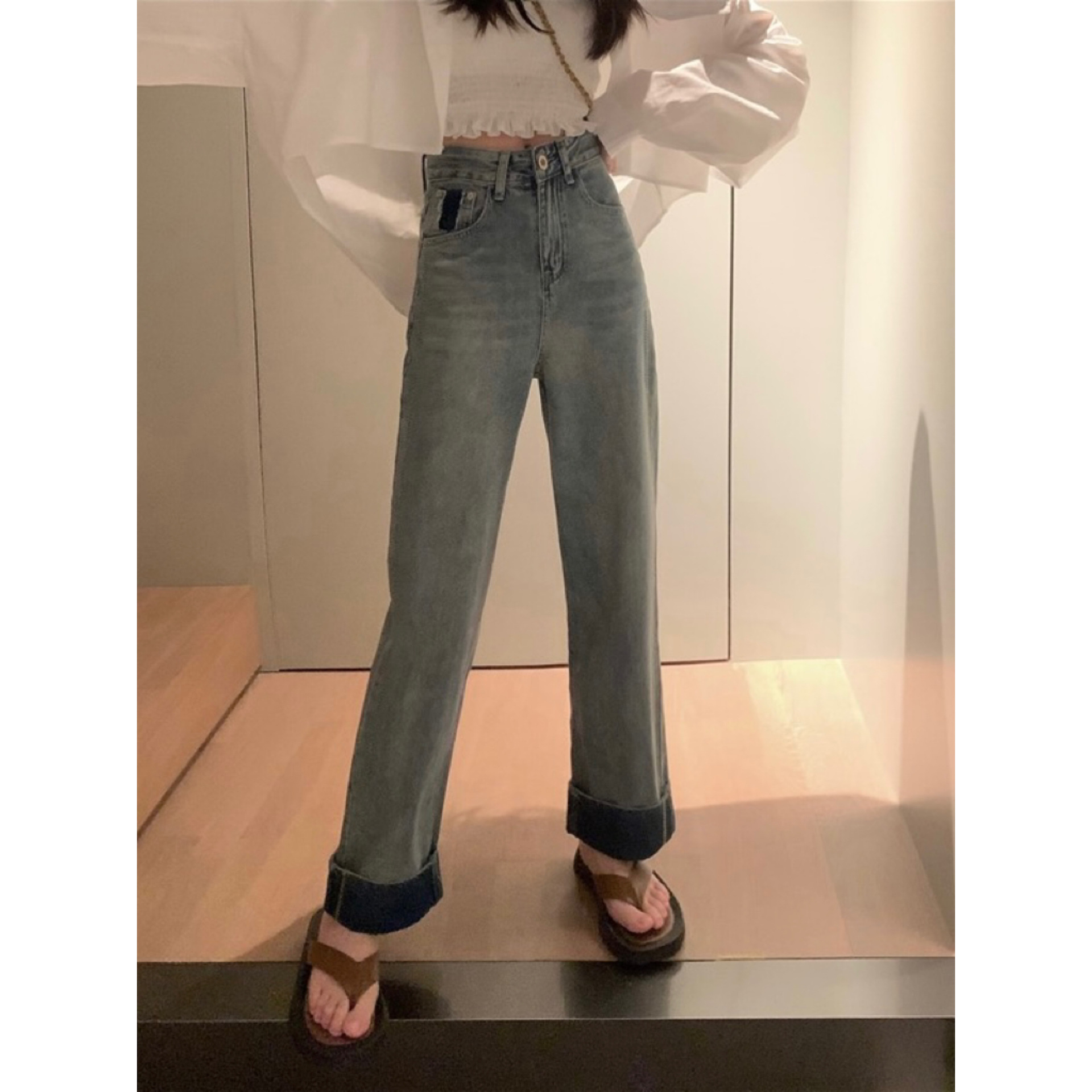 Real shot of blue high-waisted retro loose wide-leg pants for women's side stitching and rolling versatile jeans - Image 6