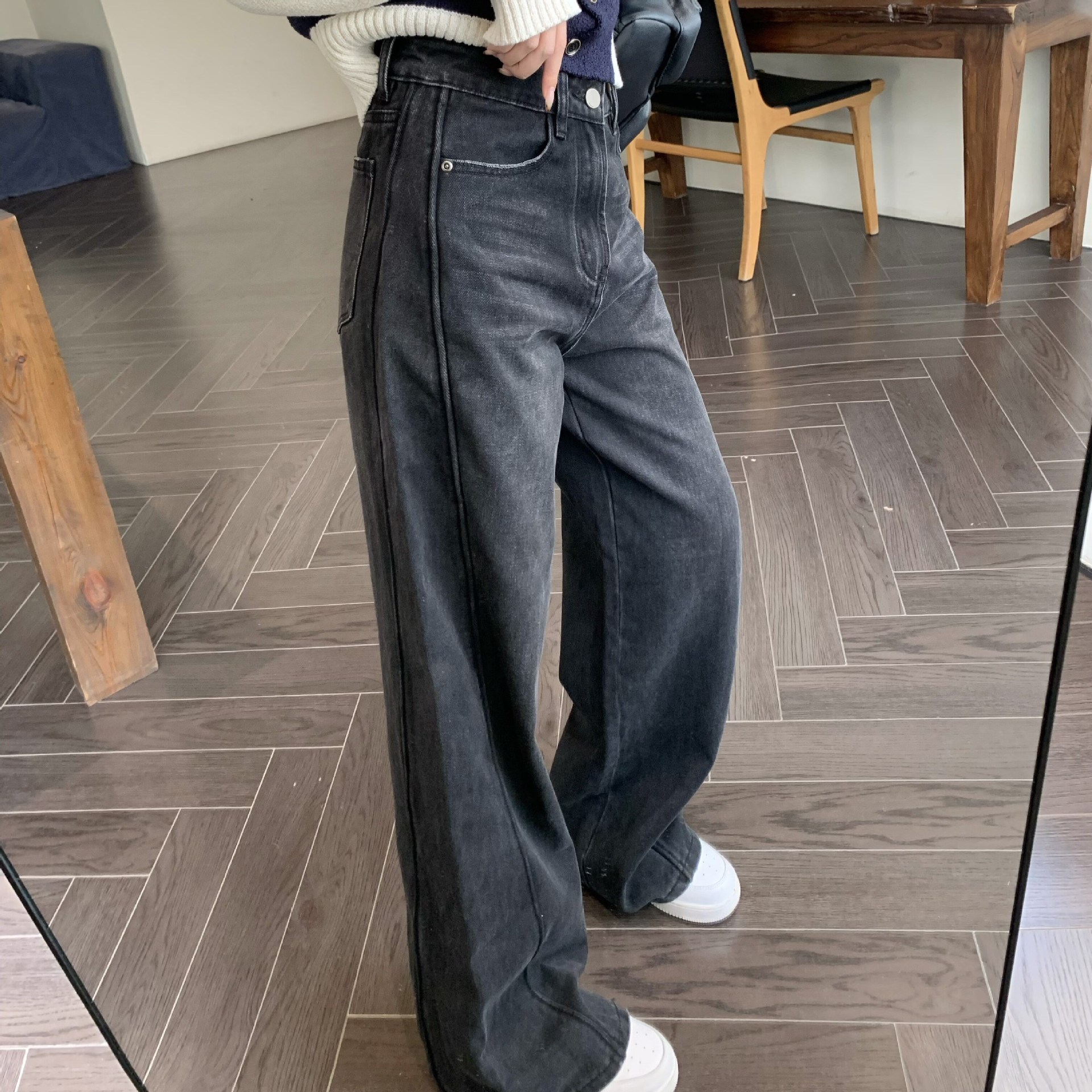 Real shot, design-cut slim jeans for women, early spring high waist loose wide-leg pants, trousers trendy - Image 5