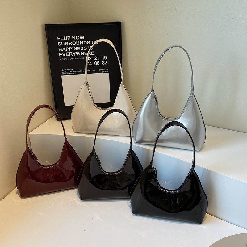 Niche beautiful bag for women casual crescent bag for women shoulder bag for women handbag texture fashionable underarm bag - Image 4