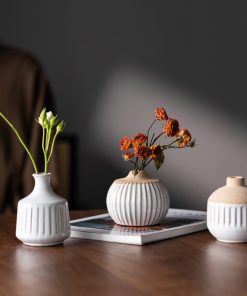 Style ceramic two-color small vase fresh and simple flower arrangement high-end home decoration