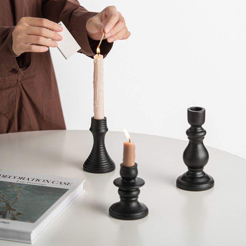 Retro black and white ceramic small candlestick home romantic ornaments - Image 10