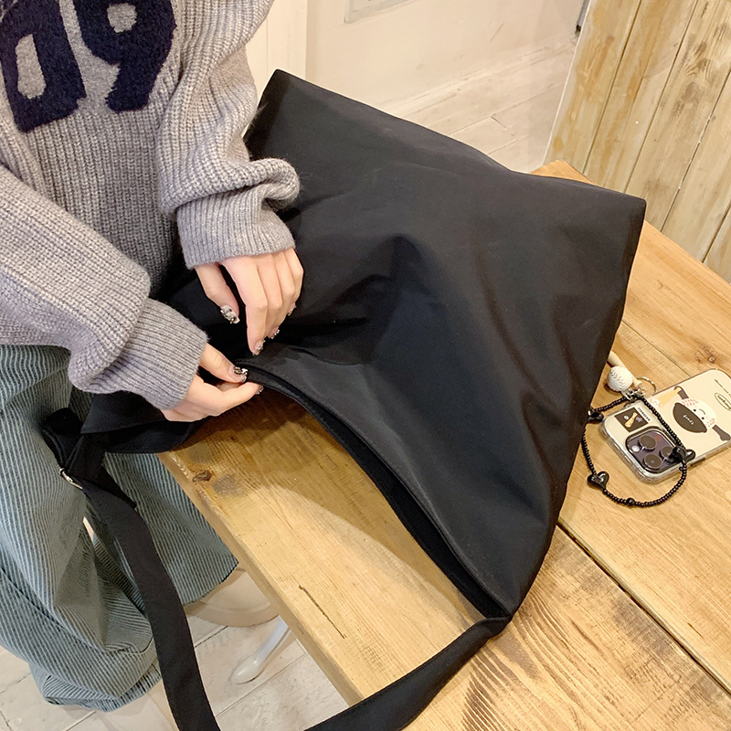 College students' class cloth bags trendy and versatile shoulder bags for women's big bag texture tote bags - Image 2