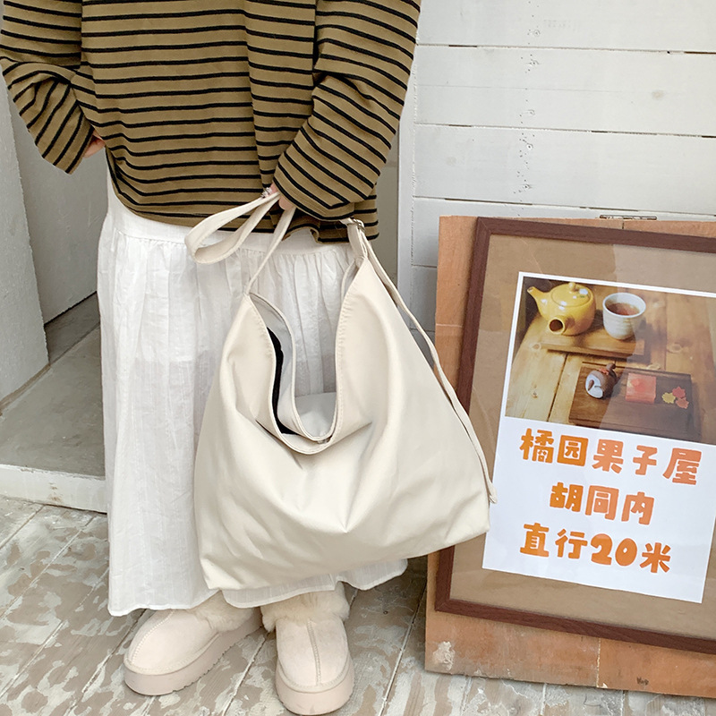 College students' class cloth bags trendy and versatile shoulder bags for women's big bag texture tote bags - Image 4