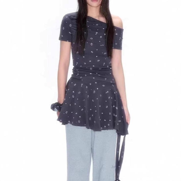 Gentle style short-sleeved dress, love lock full print off-shoulder design, summer waist-hugging and slim temperament skirt - Image 5