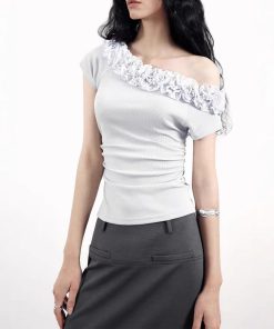Original niche design multi-layer lace slanted shoulder shirt for women