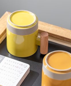 Damon Ceramic Cup Household Coffee Cup Water Cup Tea Cup Wooden Handle Mug Fashion Couple Brushing Teeth Against Cup
