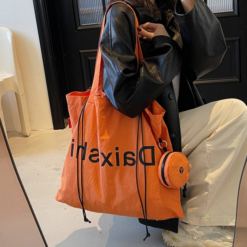 Summer nylon cloth bag women's ultra-light and convenient folding hand-held shopping bag large capacity travel one-shoulder tote bag - Image 4