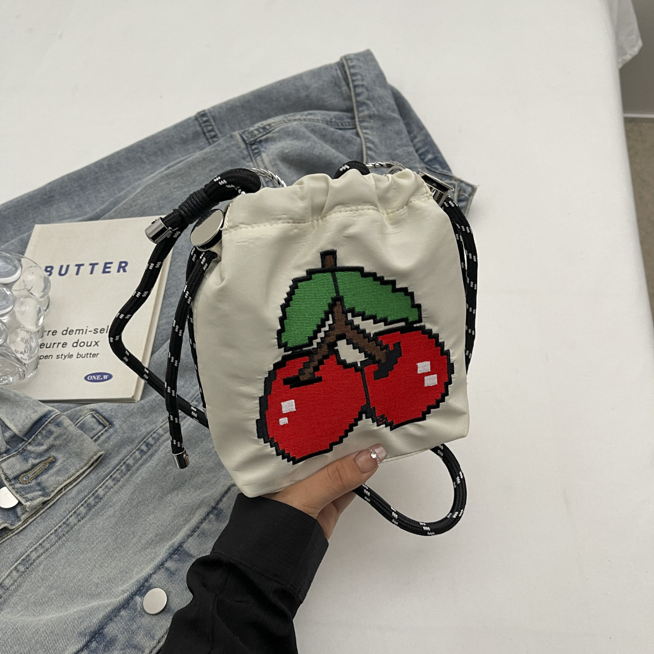 Contrasting color versatile cloth bag women's crossbody bag summer super popular niche embroidery bucket bag - Image 12