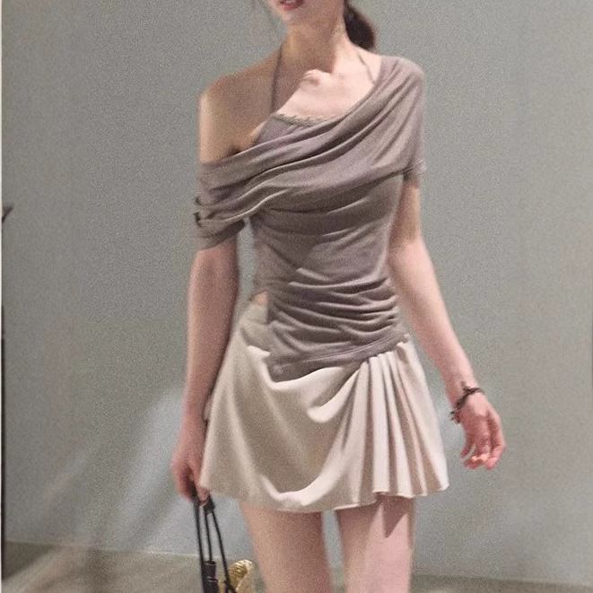 / "The spread of the desert" Laiser's neckline looks slimming and covers flesh and skin-friendly one-shoulder top shirt - Image 3