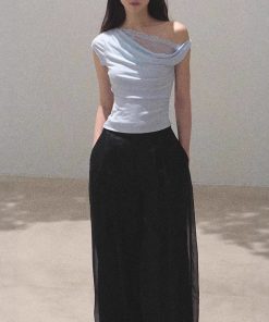 / "Season of Love" Pure Side-Shoulder Design Silhouette Knitted Top Shirt