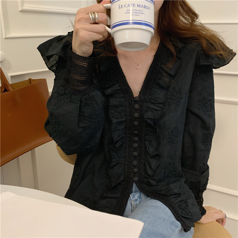 Real photo of embroidered lace spliced long-sleeved shirt for women in spring and summer loose puff sleeve shirt - Image 2