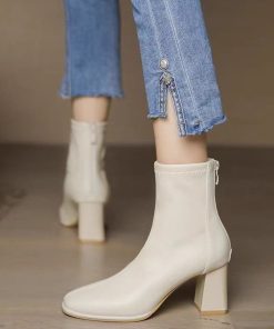 White short boots for women plus fleece this year's popular boots for fashionable square toe thick heel leather boots to make women look slim French high heel boots