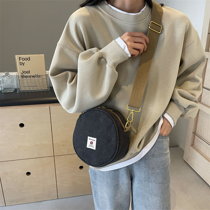 Women's canvas round bag one-shoulder crossbody bag fashionable and fashionable cute retro fashionable versatile round bag - Image 2