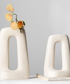 Simple large shorts in a floral high-end white ceramic vase matte craft decorative ornament