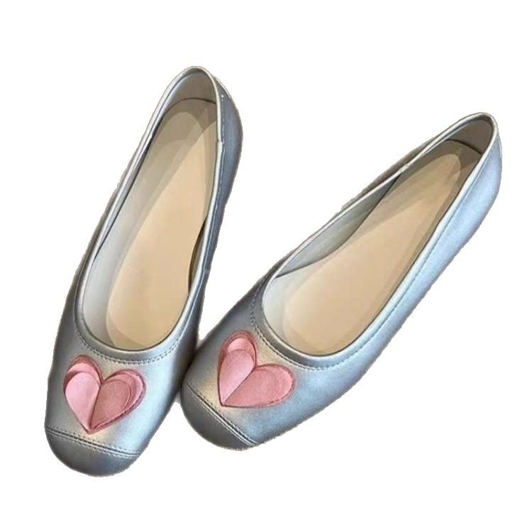 Soft leather version ~ Niche design sweet love flat ballet shoes for women French gentle retro commuter shallow mouth shoes - Image 5