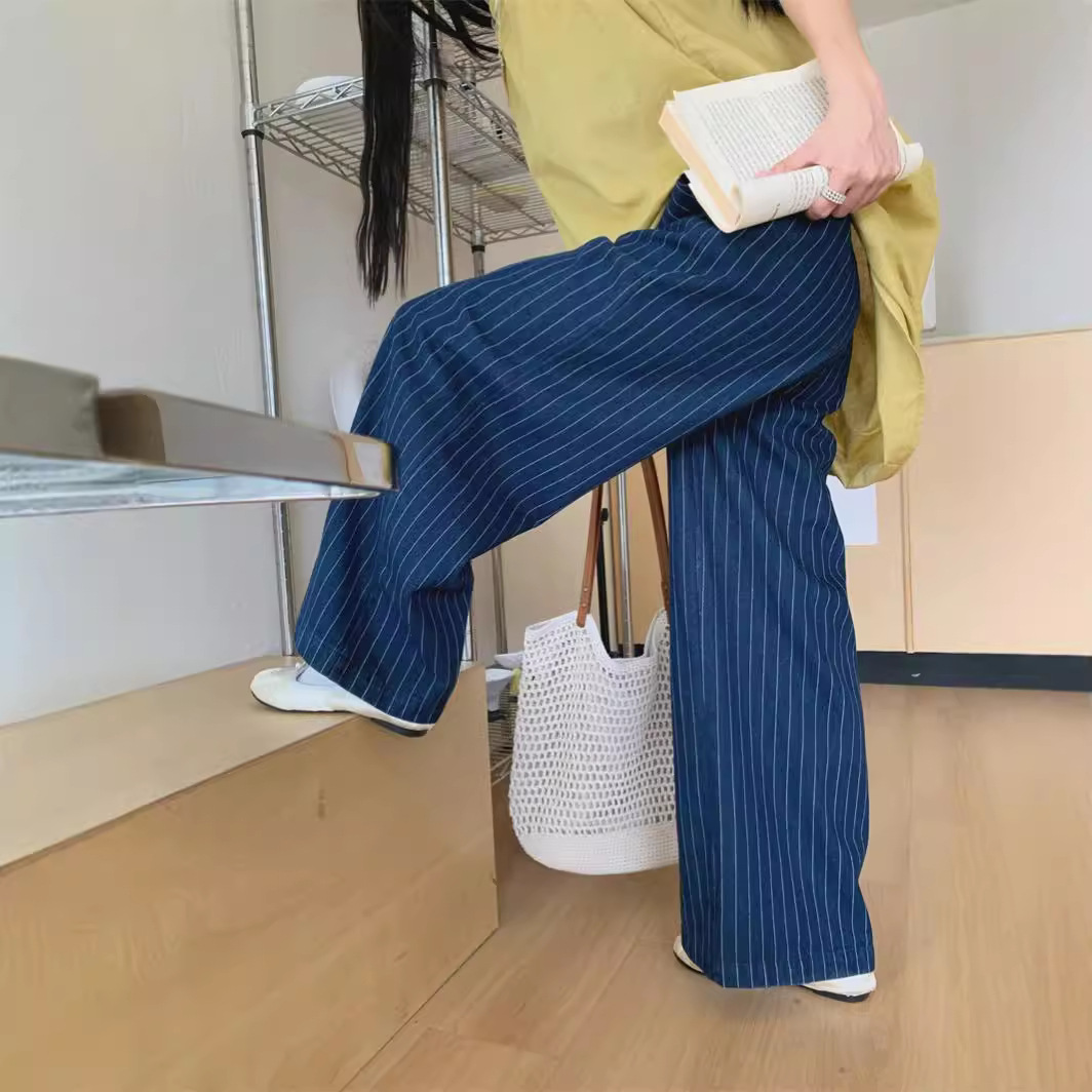 Real shot of loose and slim high waist versatile floor striped jeans for women casual and fashionable floor trousers - Image 4