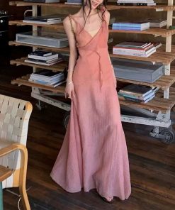 Ouyang Tiansi strap suspender dress for women in summer slim waist long skirt design niche skirt