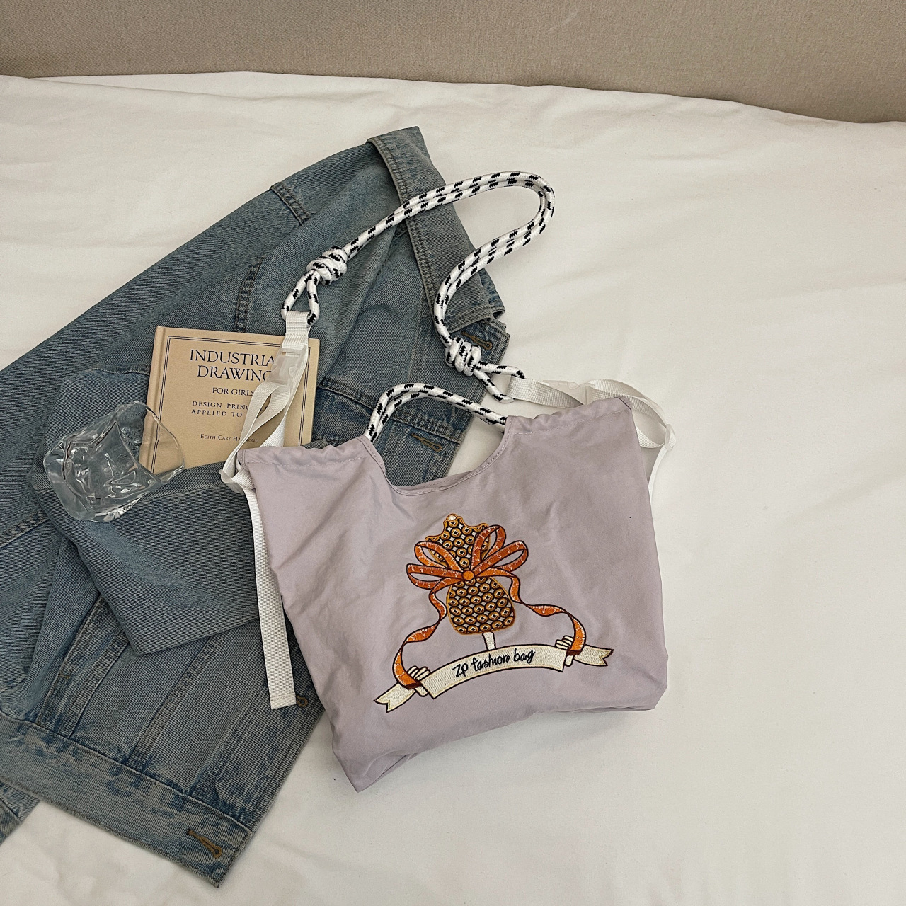 Embroidered shopping bags Nylon cloth flower portable niche fashion shopping bags - Image 12