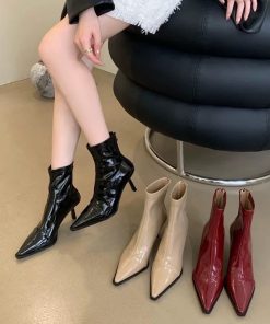 New Year's pointed-toe rear zipper boots retro Hong Kong style thin heel stretch thin boots black patent leather high heel boots
