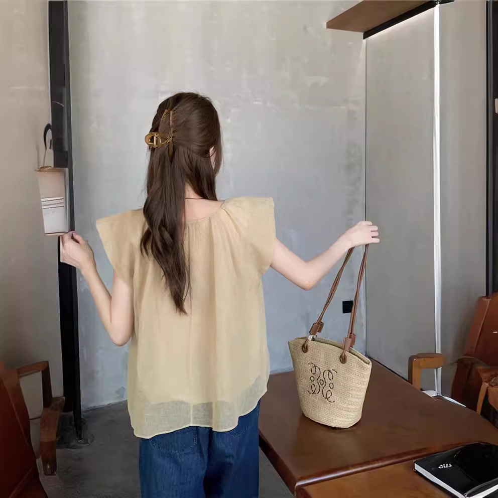 Real photo of Korean retro simple loose solid color shirt wrinkled cotton linen small flying sleeve round neck pullover top - Image 4