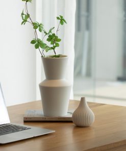 Modern vegan white elegant ceramic vase home decoration light luxury high-end soft decorations