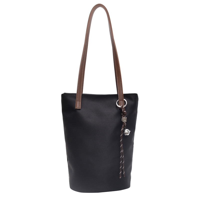 Work commuting large capacity tote bag for women in spring and summer retro high-end fashion casual shoulder bag - Image 9