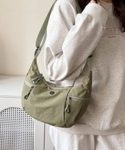 Water-resistant commuting small backpack fashionable and trendy versatile crossbody bag lightweight large capacity dumpling bag