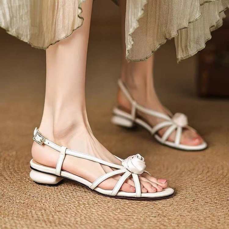French beautiful fairy flower open-toed sandals for women in summer with skirt with one-button thick heels - Image 8