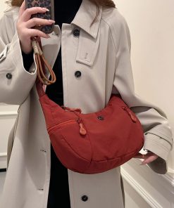 Japanese ultra-light tarp bag for men and women versatile shoulder bag crossbody bag multifunctional nylon lightweight waterproof buffalo croissant bag