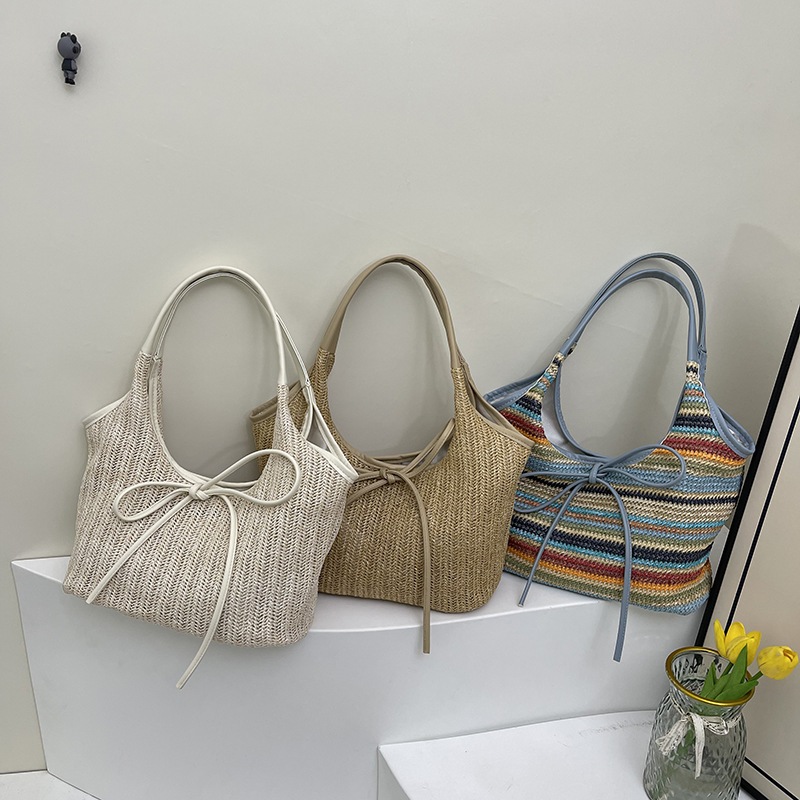 Fashionable large capacity bag for women's summer rainbow straw woven shoulder bag high-end contrasting color commuting tote bag