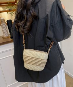 Forest vacation crossbody bag woven French niche bucket bag temperament beach one-shoulder tote straw woven bag