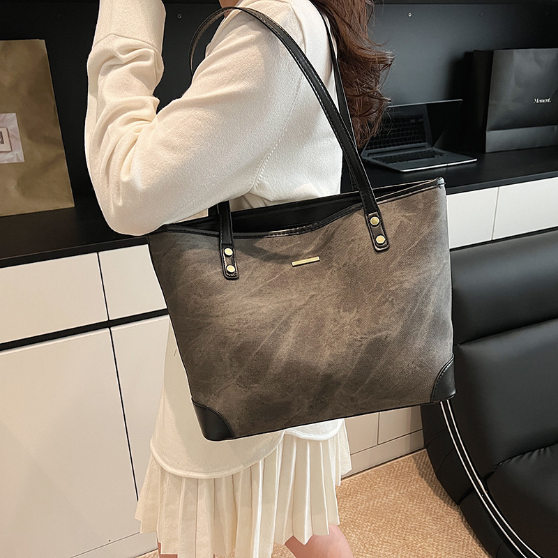 Premium sense commuting tote bag fashionable and versatile bag female college student shoulder bag for class - Image 2