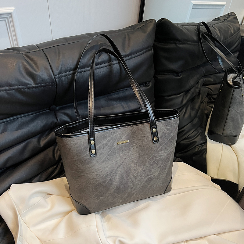 Premium sense commuting tote bag fashionable and versatile bag female college student shoulder bag for class - Image 3