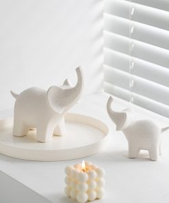 Modern simple elephant home frosting, high-end crafts ornaments