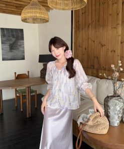 Real photos of Beidao Flower Season~ Summer loose sunscreen French temperament shirt with two-piece suspender skirt