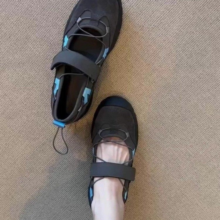 Niche retro thick sole shallow mouth Velcro Mary Jane shoes for women sports casual temperament simple single shoes - Image 3