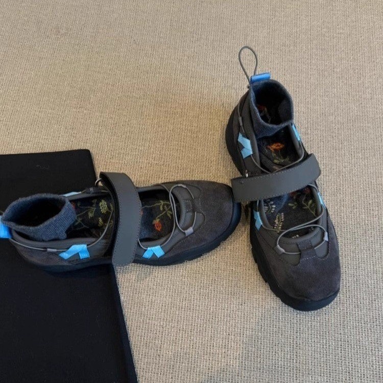 Niche retro thick sole shallow mouth Velcro Mary Jane shoes for women sports casual temperament simple single shoes - Image 9