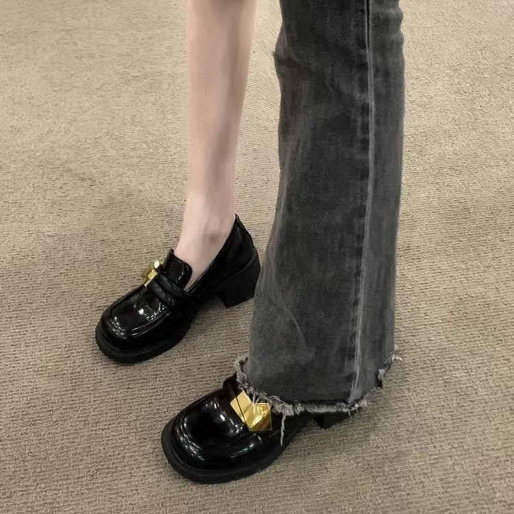 French leather shoes for women retro British style black shoes for spring shallow mouth thick high heels - Image 6