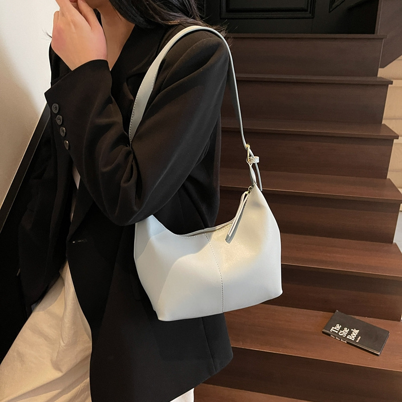 Fashionable and versatile niche design one-shoulder crossbody bag women's bag simple soft leather dumpling bag underarm bag - Image 2