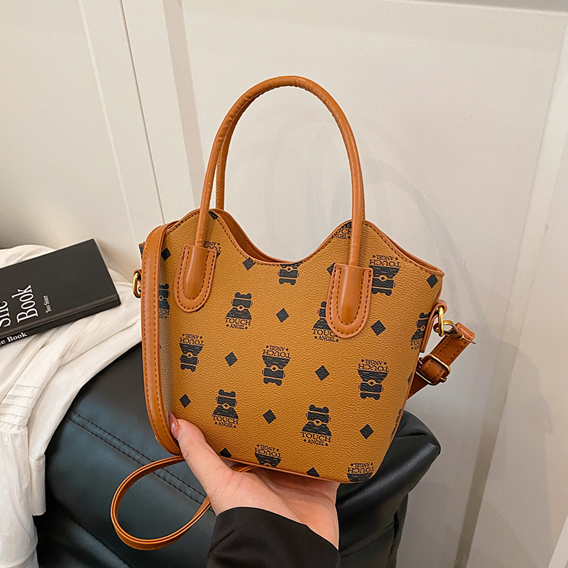 versatile small bag for women fashion and high-end shoulder bag commuter crossbody bucket bag - Image 14