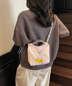 Cute cartoon large capacity shoulder bag embroidered nylon tote shopping bag commuter crossbody bag handbag