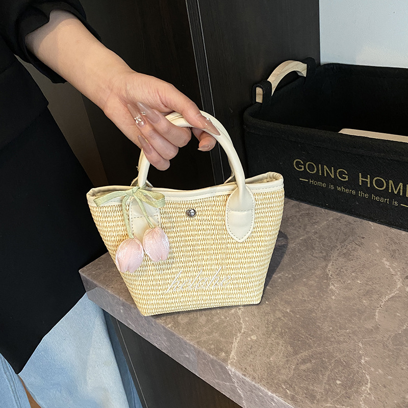 Fresh embroidered straw woven vegetable basket casual woven one-shoulder crossbody bag pastoral style parent-child hand-carrying beach bag - Image 2