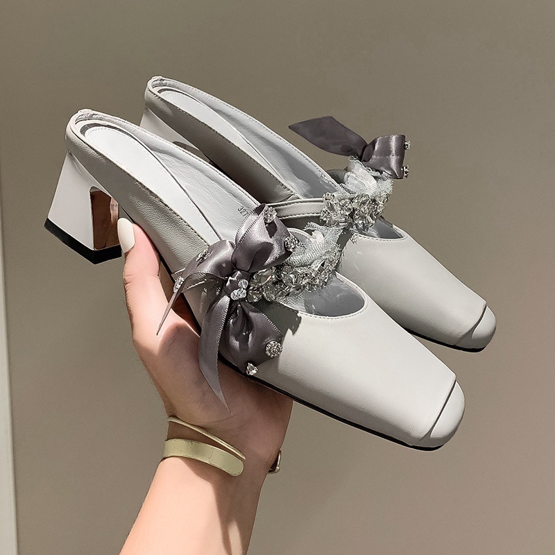 Beautiful rhinestone bow thick heel square-headed mules female fairy style half-wheeled French high-end sandals - Image 9