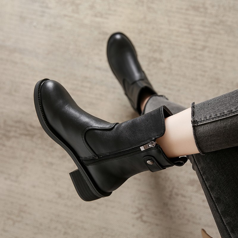 British style soft leather Martin boots for women in autumn and winter round toe simple thick heel single boot side zipper large size short boots - Image 7