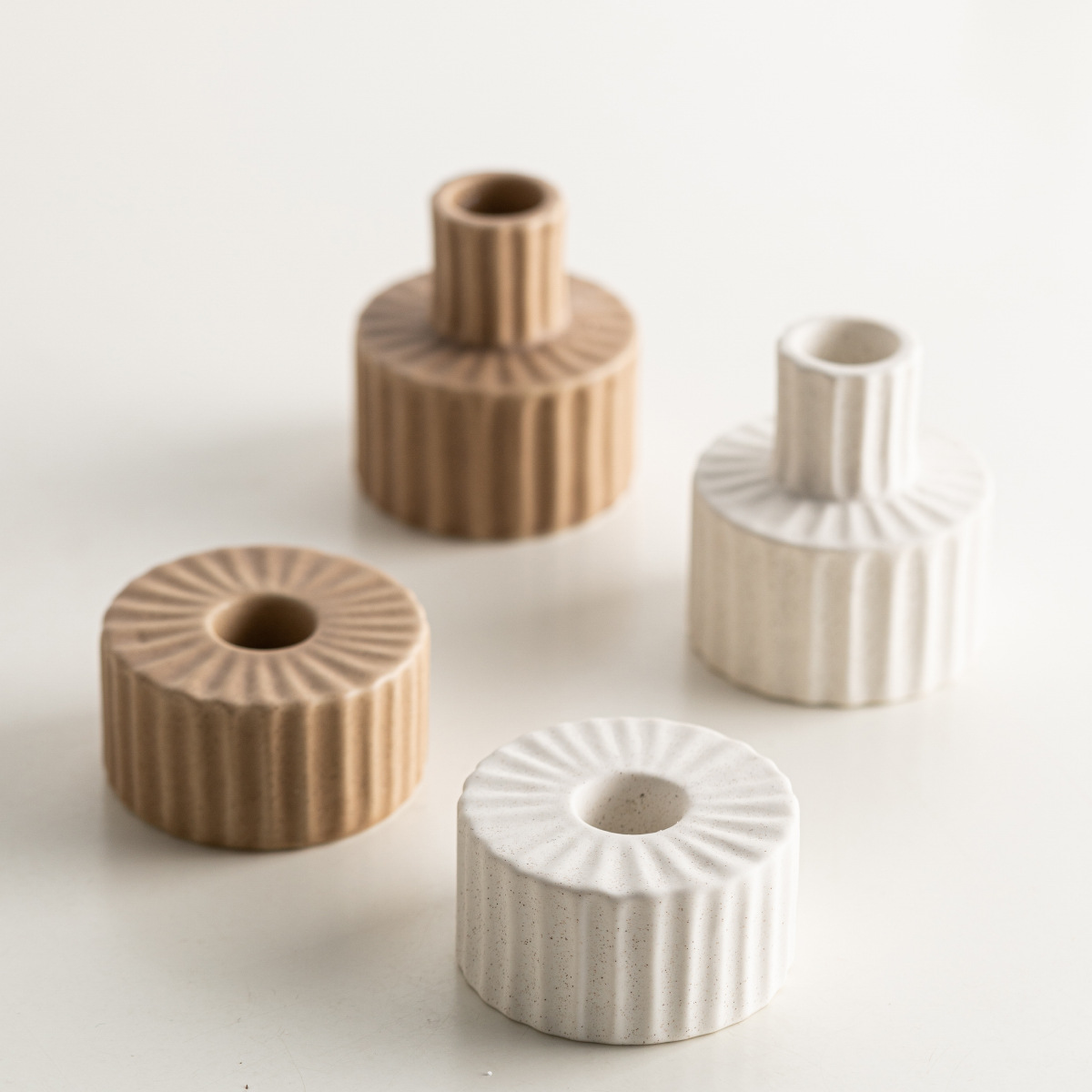 European style simple romantic candlelight dinner ceramic candle holder concave and concave candlestick decorations home decorations - Image 2