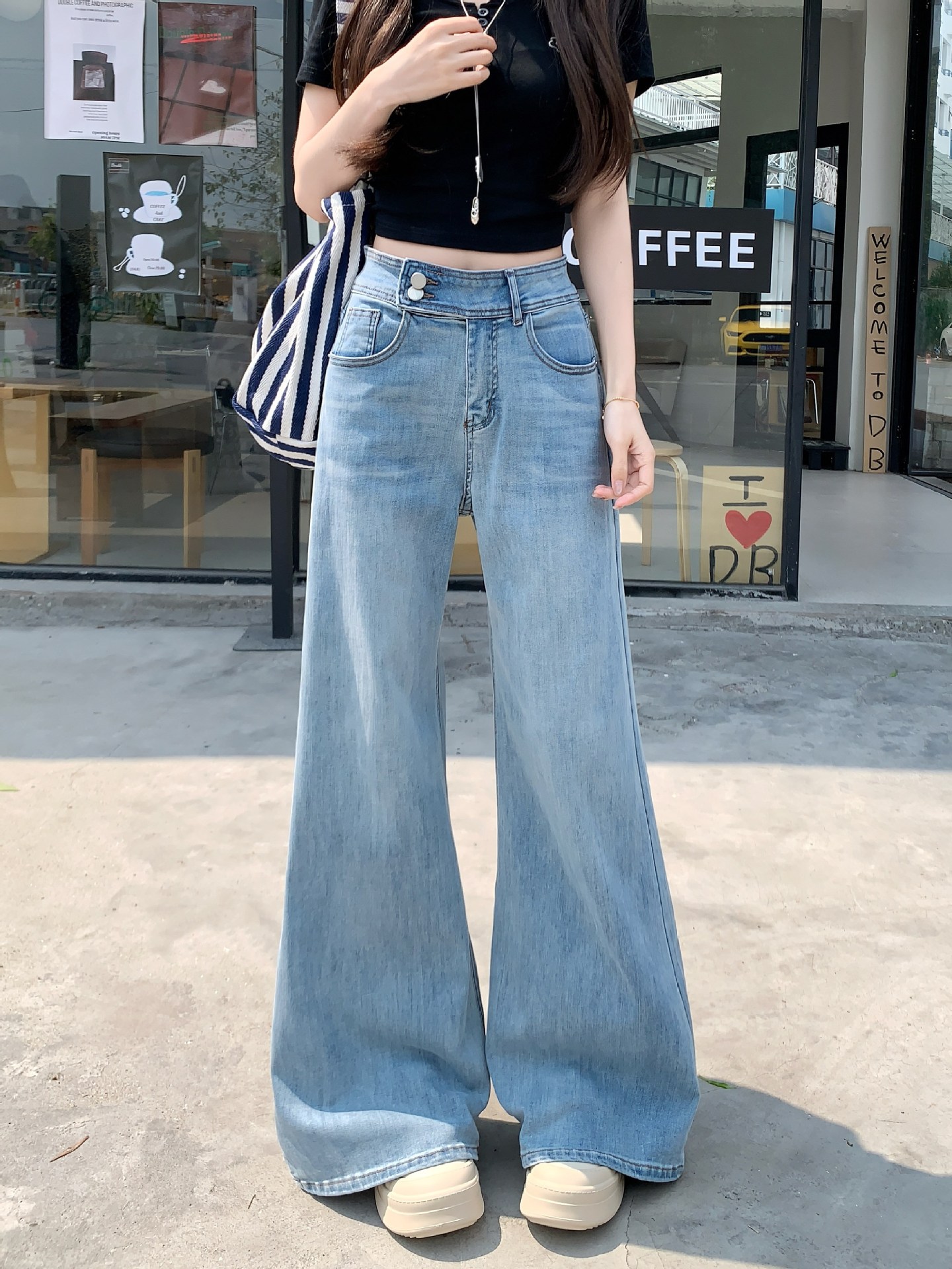 Real photos of summer loose and slightly loose elastic jeans for women's casual and versatile wide-leg trousers - Image 6