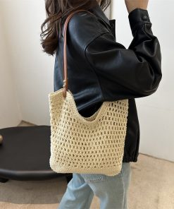 Large capacity summer beautiful one-shoulder beach vacation beach bag woven leisure commuter tote bag for women